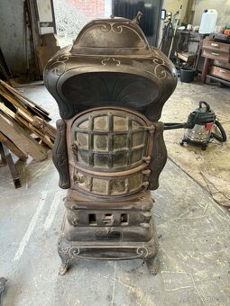 Historická AMERICKÁ KAMNA - litinová - 2