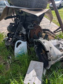 BMW e34 518i MOTOR - 2