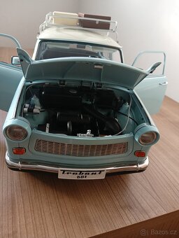 Kovový model trabant a karavan - 2