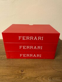 FERRARI WORLD - magazín o Ferrari čísla 1-30 - 2