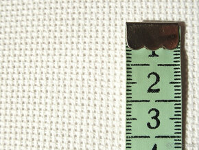 Vyšívací tkanina Kanava č.5, Bílá látka 1,4 m, bavlna metráž - 2