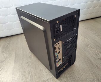 HerníPC -RTX 4070 TI Super + 5800X3D +32GB RAM +1TB NVMe - 2