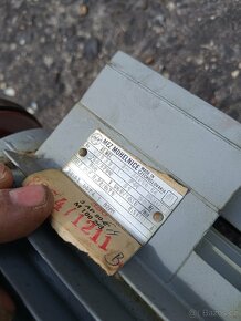 Elektromotor a převodovka - 2