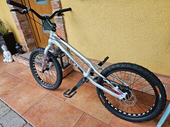 Trial kolo CREWKERZ DESIRE 20" - 2