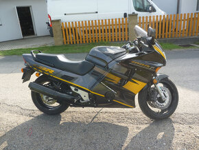 Honda CBR 1000 F - 2