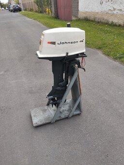 Lodní motor Johnson - 2