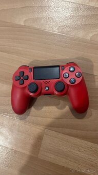 PlayStation 4 - 1TB + 2 ovladače a 5 her - 2