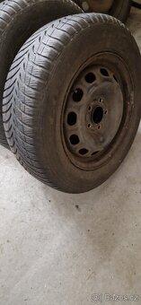 Sada zimních kol 195/65 R15 - 2