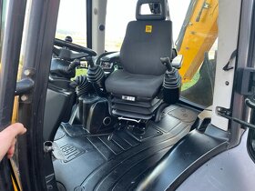 JCb 4CX - 2