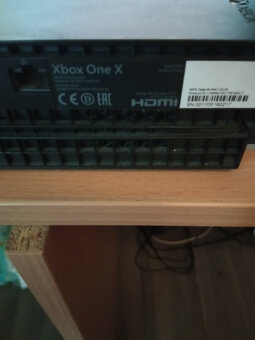 Xbox one X - 2