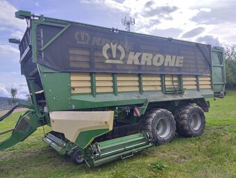 Senážní vůz Krone - 2
