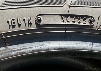 PNEU 225/50 R18 - 2