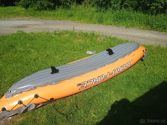 Nafukovací kajak pro 3 osoby - 2