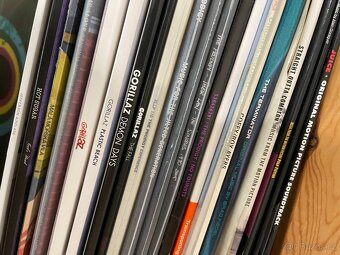 Prodám sbírku vinylů (LP desek) - hip-hop, jazz, CZ rap... - 2