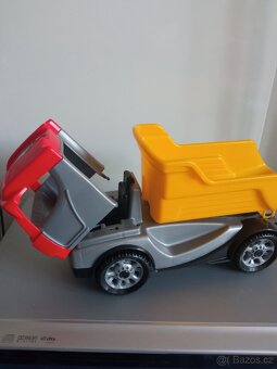 Nové plastové sklápěcí auto 20 cm - 2