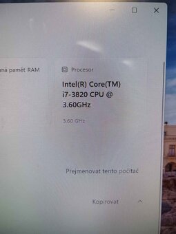 Počítač Intel i7 - 2