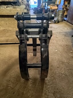 Kleště na minibagry - 2