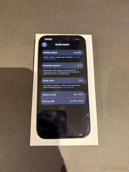 iPhone 15 Pro 128GB Přírodní titan - 2