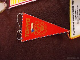 Soubor historických vlaječek - 17 kusů - 2