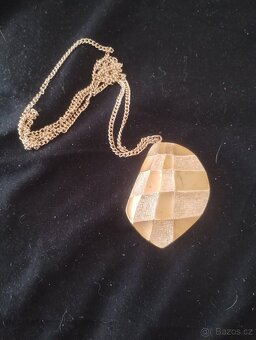 Retro bižuterie - korále + řetízek s přívěskem - 2