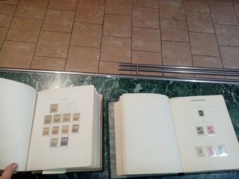 2 nekompletní alba známek. - 2