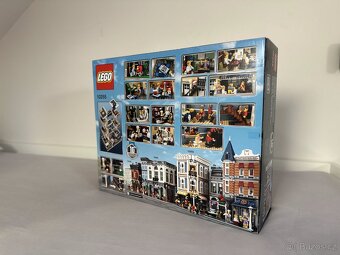 10255 Lego Creator Expert - Assembly square - 2