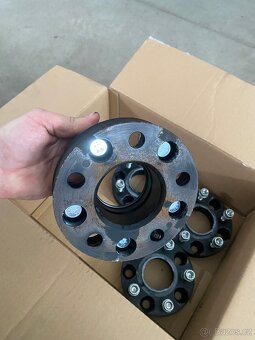 Distanční podložky pod disky - 2