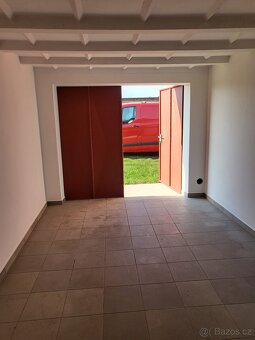 Pronajmu garáž 19 m2 - 2