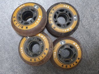 4 kolečka na kolečkové brusle - 2