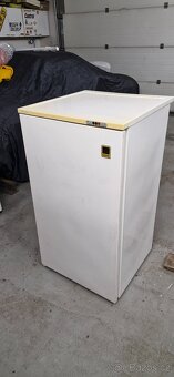 4 šuplíkový mrazák - 2