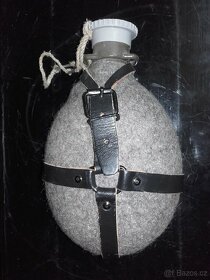 Starou vojenskou čutoru. - 2