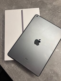 iPad 8 10.2 2020 - 2