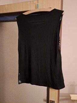 Luxusní top vel.38/40 - 2