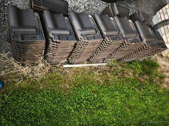 Střešni krytina (Samba 11, černá engoba) - 2