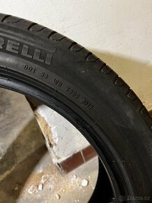 Letní pneu 235/45R18 - 2