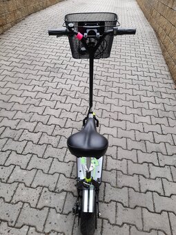 Elektrická koloběžka Scout mini - 2
