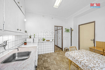 Prodej bytu 4+kk, 82 m², Praha 8 - 2