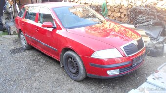 nd škoda octavia 2 1.6mpi zelená 9598 9572 modrá červená - 2