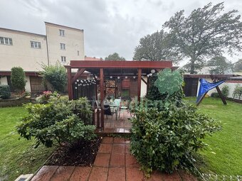 Prodám bytovou jednotku v cihlové zástavbě se zahradou - ihn - 2