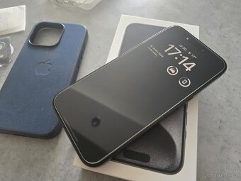iPhone 15 Pro 128 GB, černý - 2