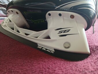 Brusle CCM RIBCOR US. 10,5 - 2