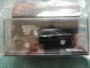 Dodge Charger R/T - 2