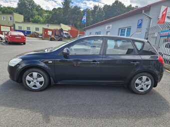 Kia Cee´d, 1,6 CRDi 84kW, 1. MAJITEL - 2