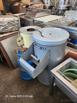 Výprodej zařízení velk.kuchyně profi - 2