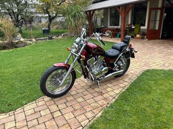 Suzuki VS 1400 Intruder - 2