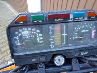 Yamaha xj 750 Seca - 2