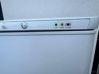 Mrazák Electrolux 7 šuplíkový - 206 litrů - 2