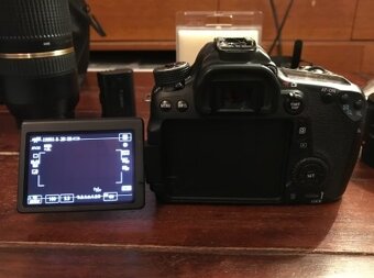 Canon EOS 70D + příslušenství - 2
