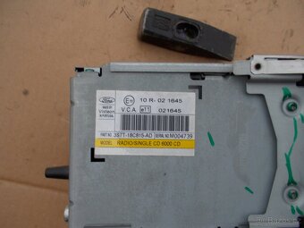 Autorádio Ford Mondeo MK3  6000CD - 2