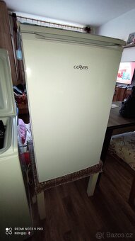 Malá lednička s mrazícím boxem - 2